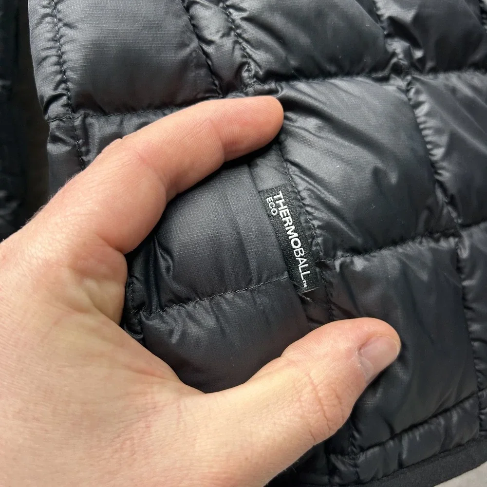 The North Face Girls Size XL Black Thermoball Long Sleeve Full Zip Jacket